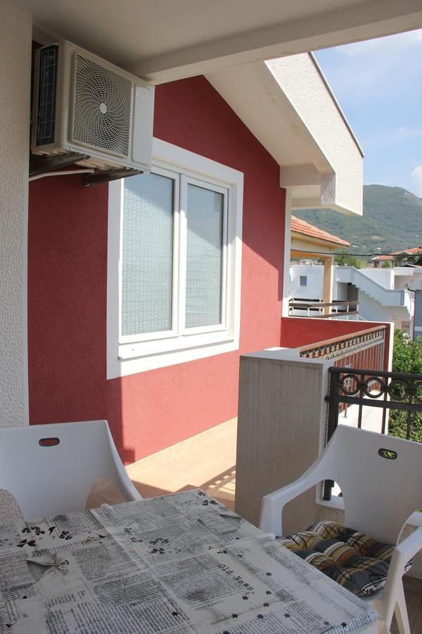 Apartments Durutovic Bar Esterno foto