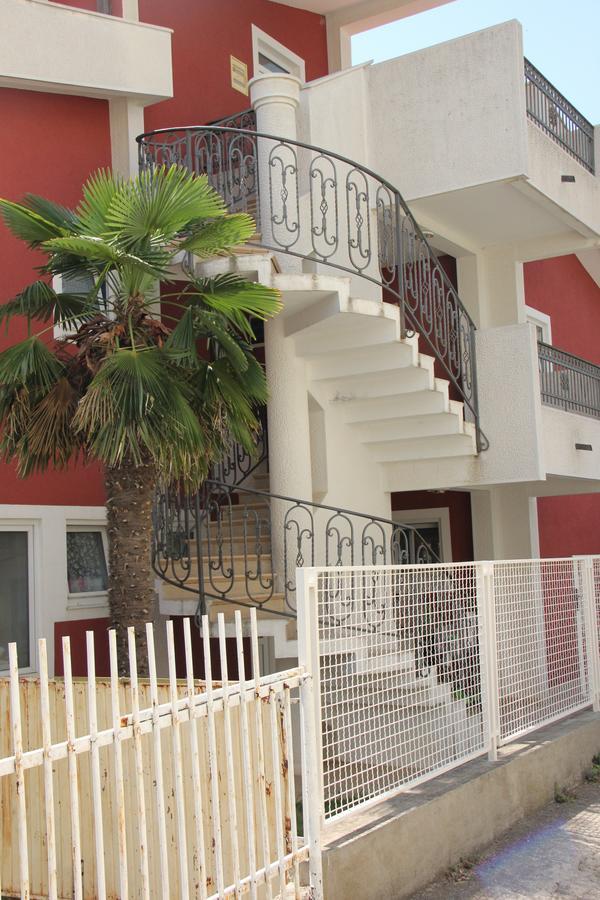 Apartments Durutovic Bar Esterno foto